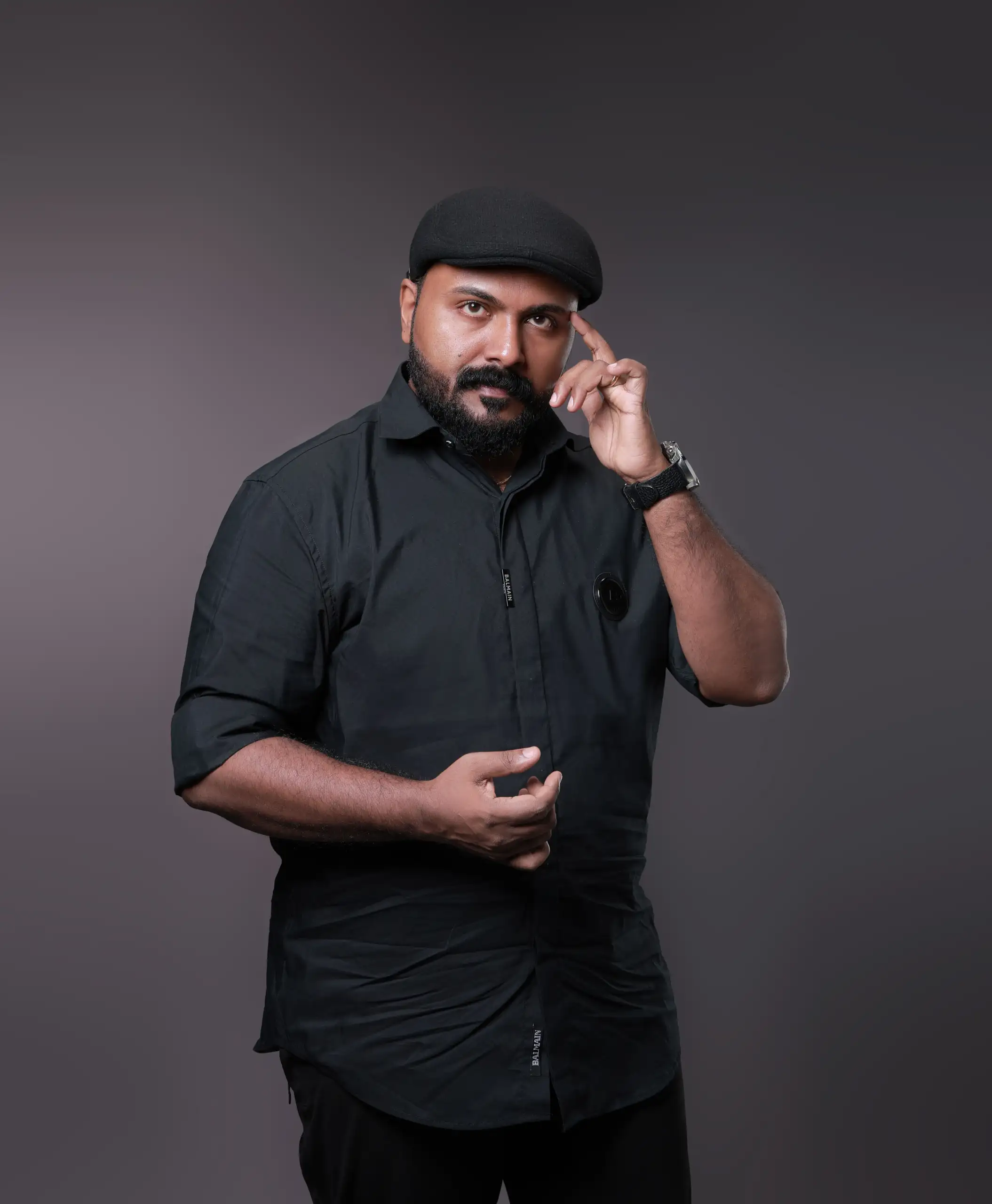 Mentalism & Magic Entertainment for Events in Mumbai