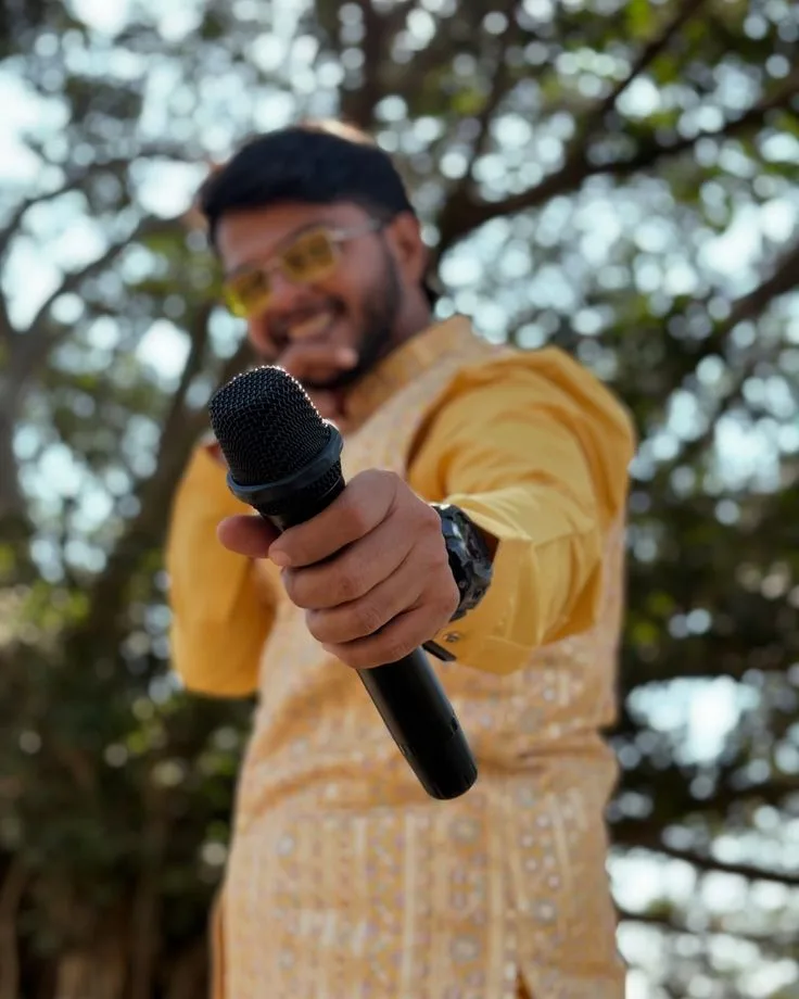 Why Choose FunQro Professional Emcee, Anchor, Hosts in Mumbai | FunQro Events
